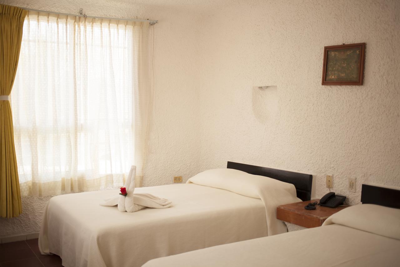 Hotel Carrillos Канкун Екстер'єр фото